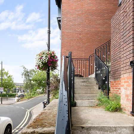 Livestay-Modern Apartments Building In Aylesbury Aylesbury  Buitenkant foto